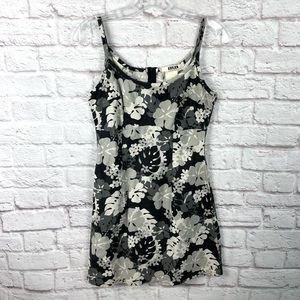 Vintage 90s Hana Tropical Floral Black & White Mini Dress Size 3 or XS